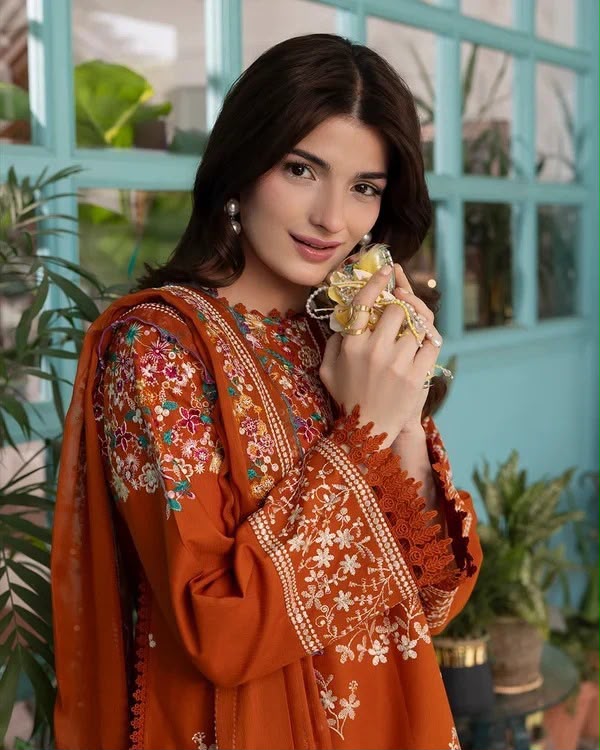 BATIK 2734