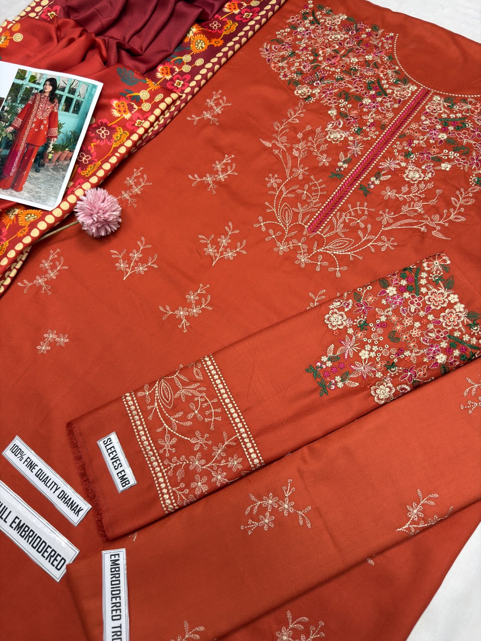 BATIK 2734