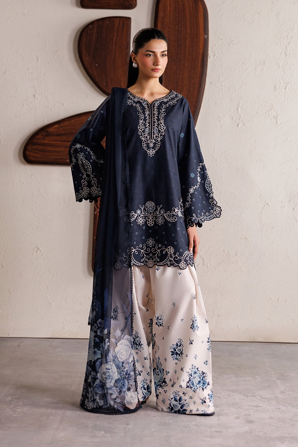IZNIK NF-448
